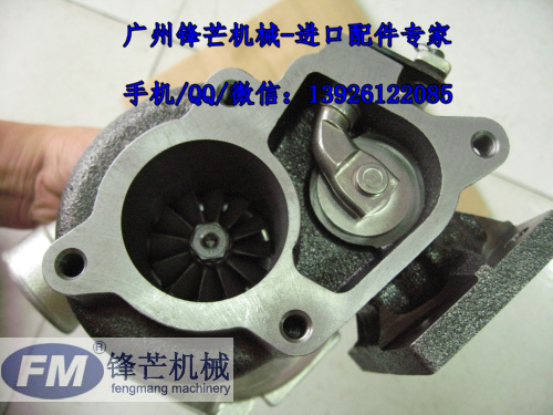 小松PC88MR-6挖掘机进口增压器6205-81-8270/49377-01601(图4)