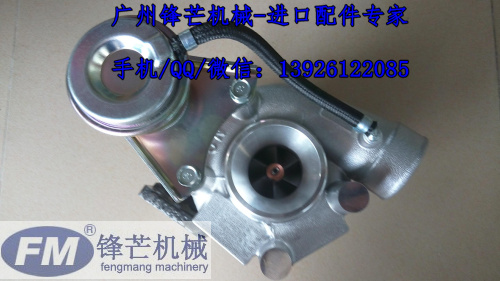 小松PC88MR-6挖掘机进口增压器6205-81-8270/49377-01601(图1)
