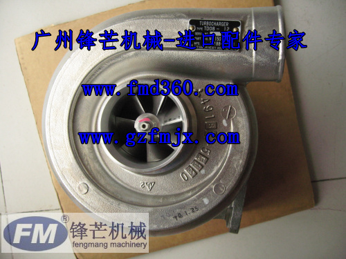 加藤HD1250挖掘机6D22T增压器ME150485/49188-01281