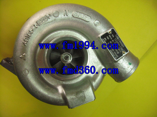 神钢SK235SR三菱6D34TL增压器ME440836/49185-01041(图1)