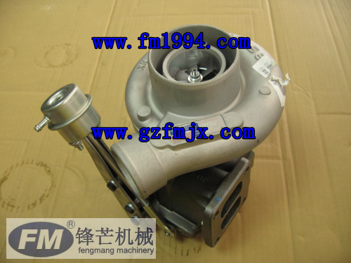 小松WA380-3装载机6CT8.3增压器6743-82-8220/3535635