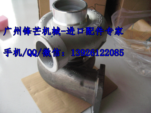 小松PC400-6日本进口增压器6152-81-8210(图2)