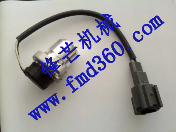 广州锋芒机械日立ZX200-5挖掘机6BG1转速传感器