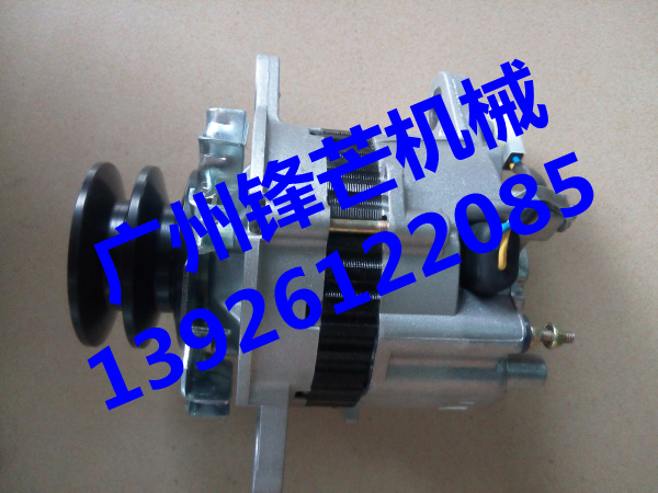 挖掘机发电机三菱S6K发电机(图1)