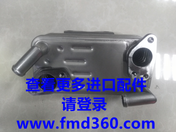 三菱4M50机油散热器芯(EGR散热器芯)ME230210三菱原厂散热器(图1)