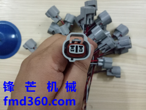 广州锋芒机械日立ZX200-6电喷液压泵电磁阀插头国产高质量挖掘机(图1)