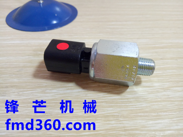 锋芒机械进口挖机配件小松WA380-3装载机6D114机油压力传感器6732(图1)