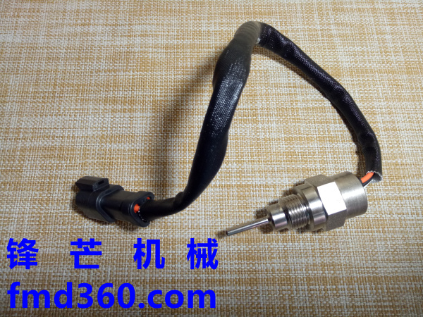 锋芒机械进口挖机配件 卡特温度传感器106-0735(图1)