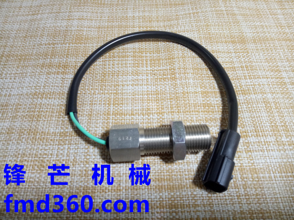 锋芒机械进口勾机配件神钢SK130-8挖机D04RF转速传感器32G90-0010(图1)