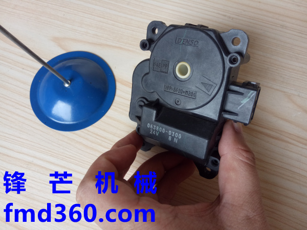 锋芒机械进口挖机配件小松PC200-8空调伺服马达063800-0300，PP-G(图1)