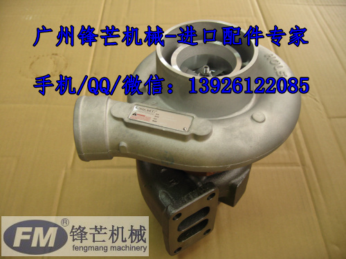 小松PC200-6(6D102)增压器6735-81-8031/3539697(图1)